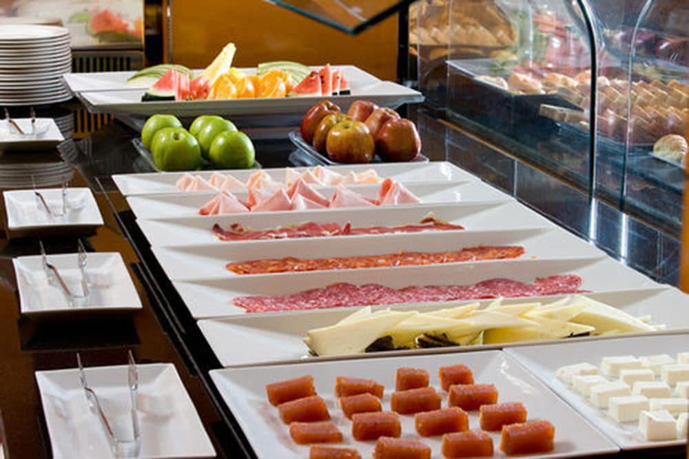 Фото URH Ciutat de Mataró