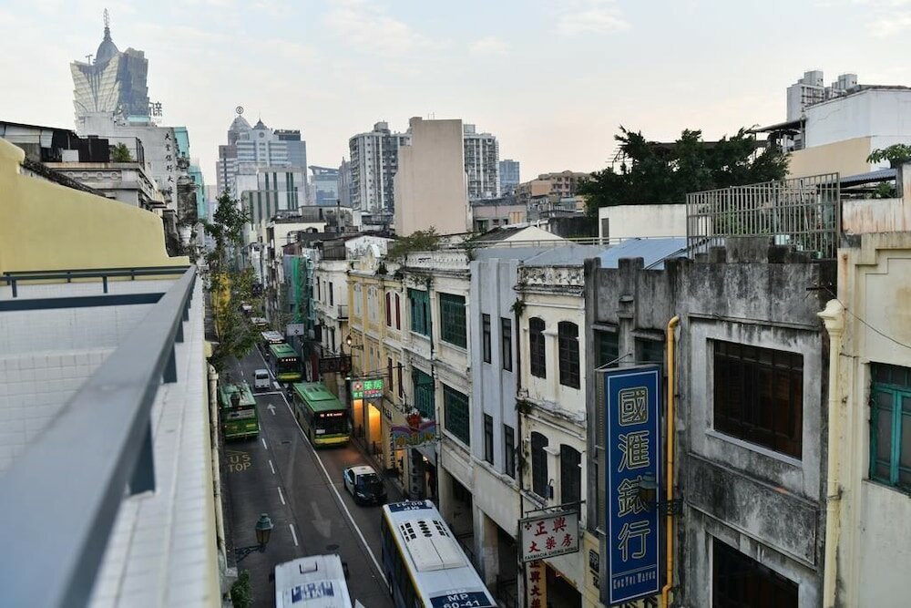 Фото 160141520408