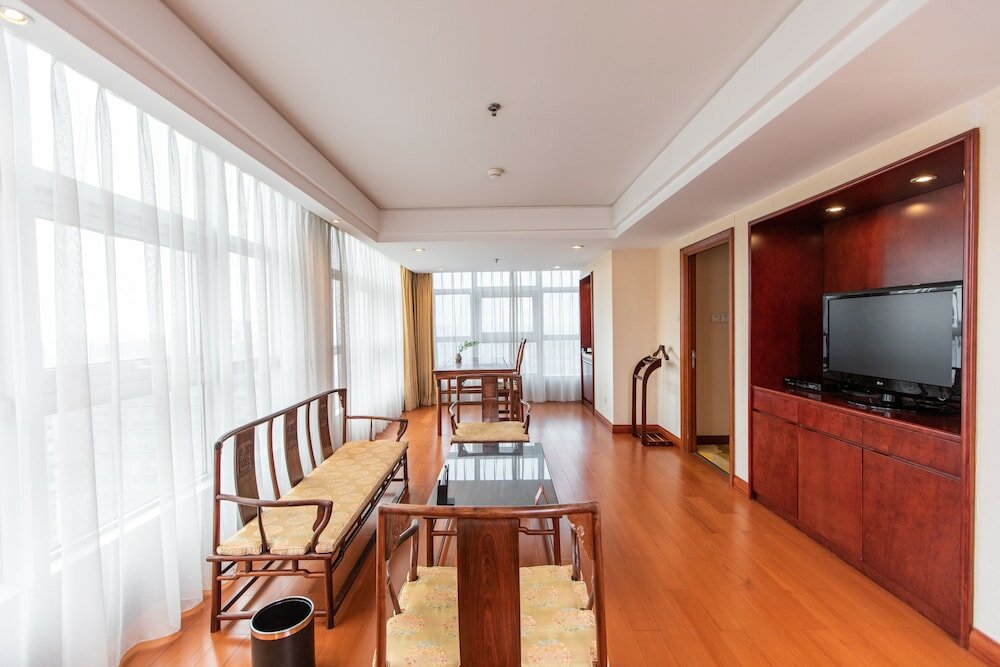 Фото Beijing Broadcasting Tower Hotel
