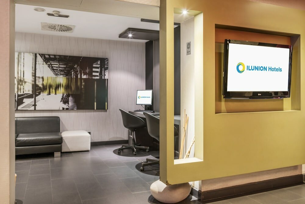 Фото Hotel Ilunion Almirante