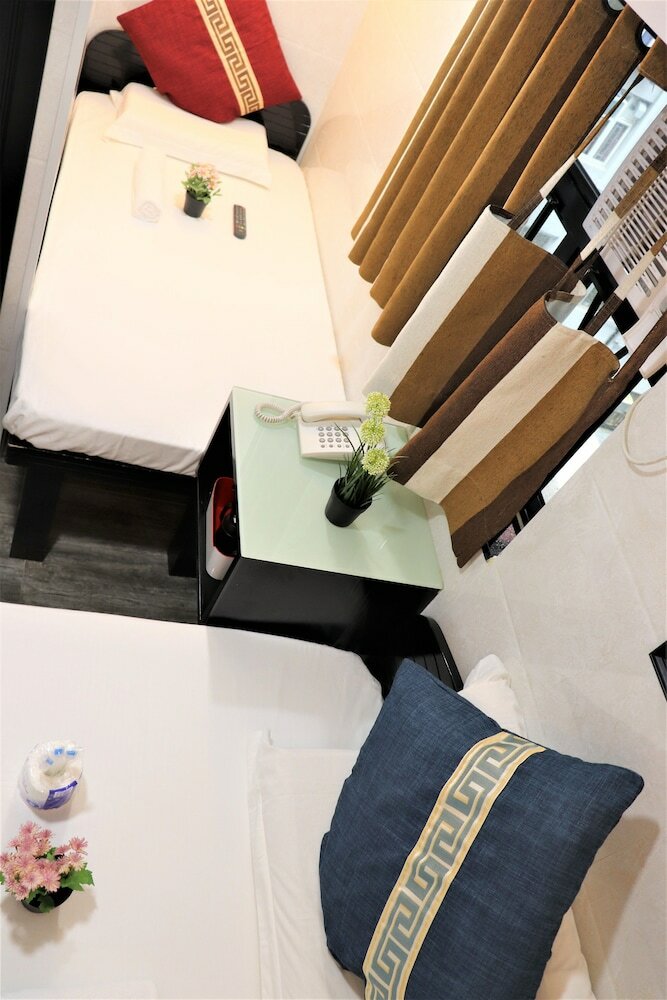 Фото The One Inn