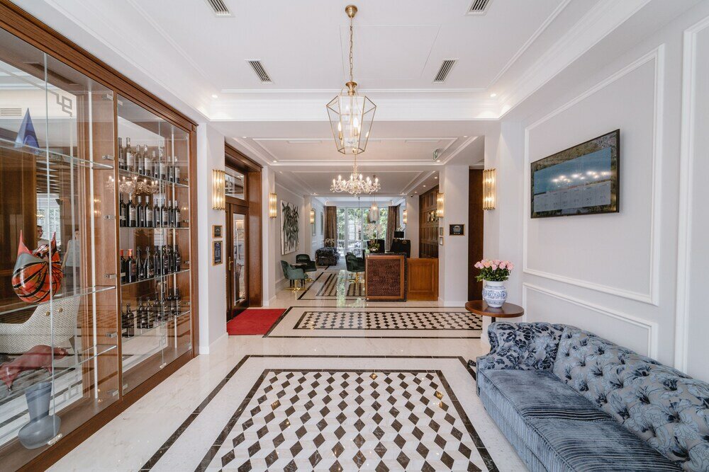 Фото отеля 2