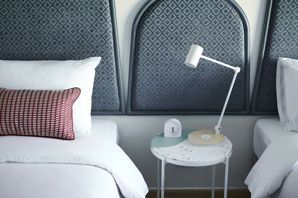 Фото Отель 56 Surawong Hotel Bangkok