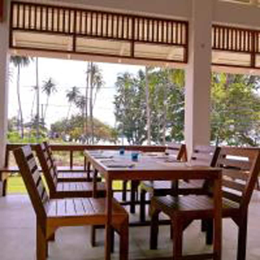 Фото Isle Beach Resort