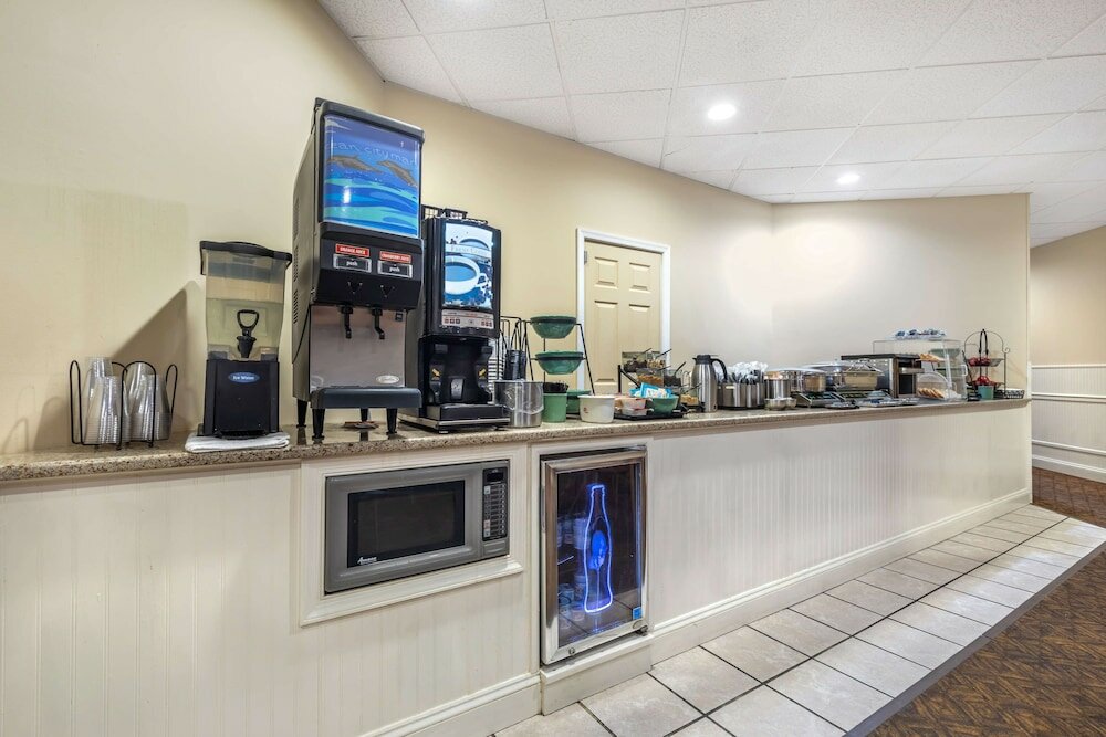 Фото Best Western Ocean City Hotel & Suites