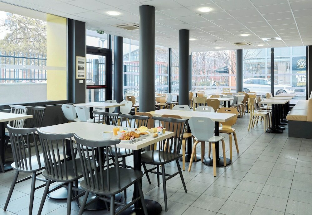 Фото B&b Hôtel Paris Est Bobigny Université