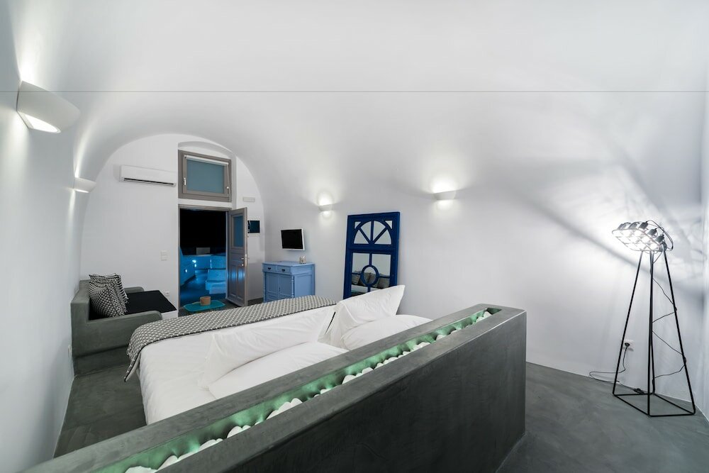 Фото Modernity Suites