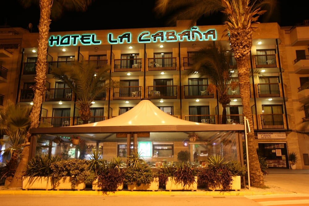 Фото отеля 1