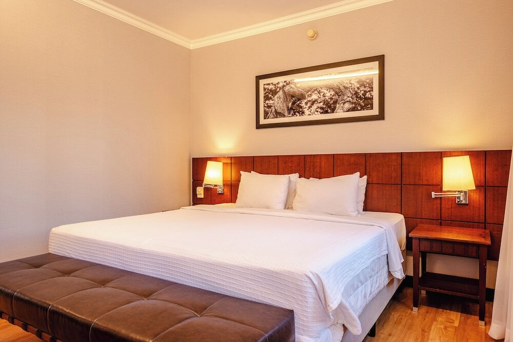 Фото Blue Tree Premium Verbo Divino