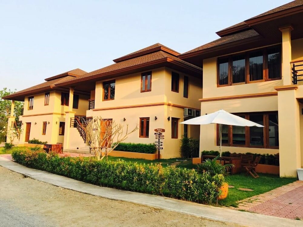 Фото Elegancy Resort Hua Hin