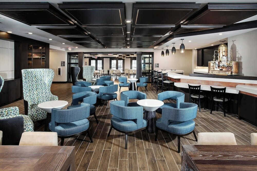 Фото Residence Inn by Marriott Milwaukee Brookfield