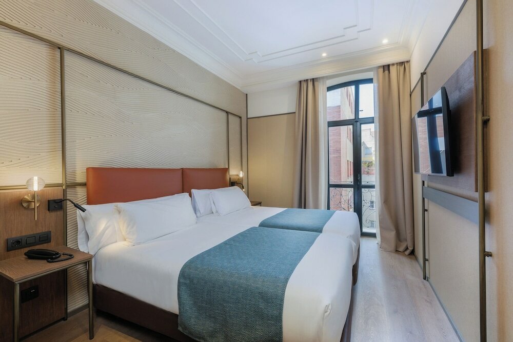 Фото Hotel Medinaceli