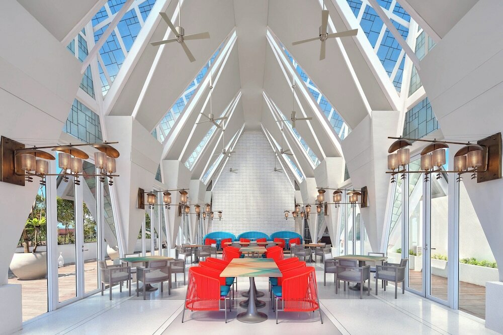 Фото Aloft Bali Seminyak