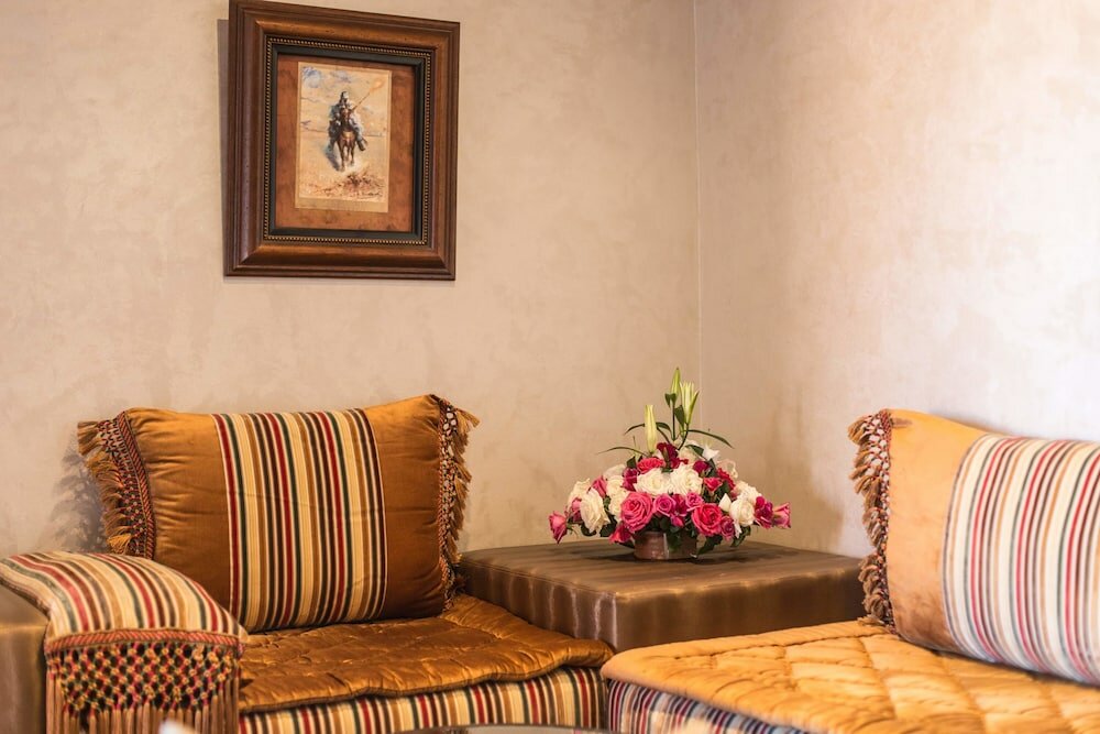 Фото Almas Hotel