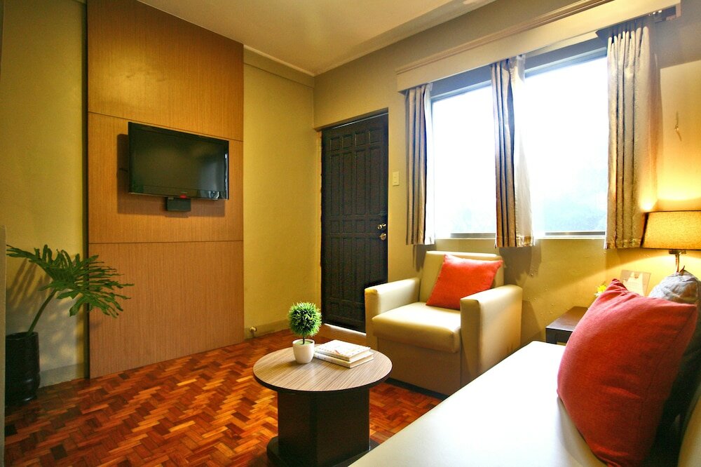 Фото Baguio Holiday Villas