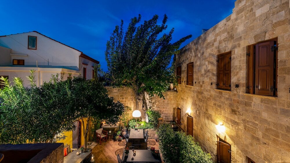 Фото отеля 3