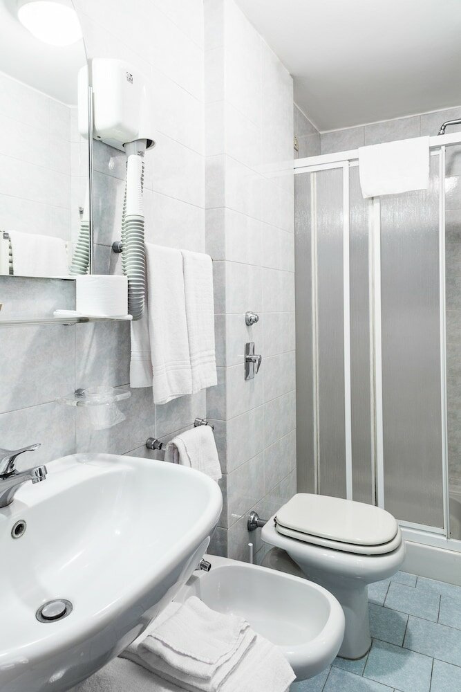 Фото Hotel Des Etrangers