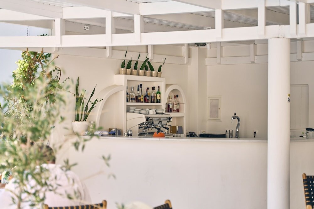 Фото Meltemi Excelsior Suites and SPA