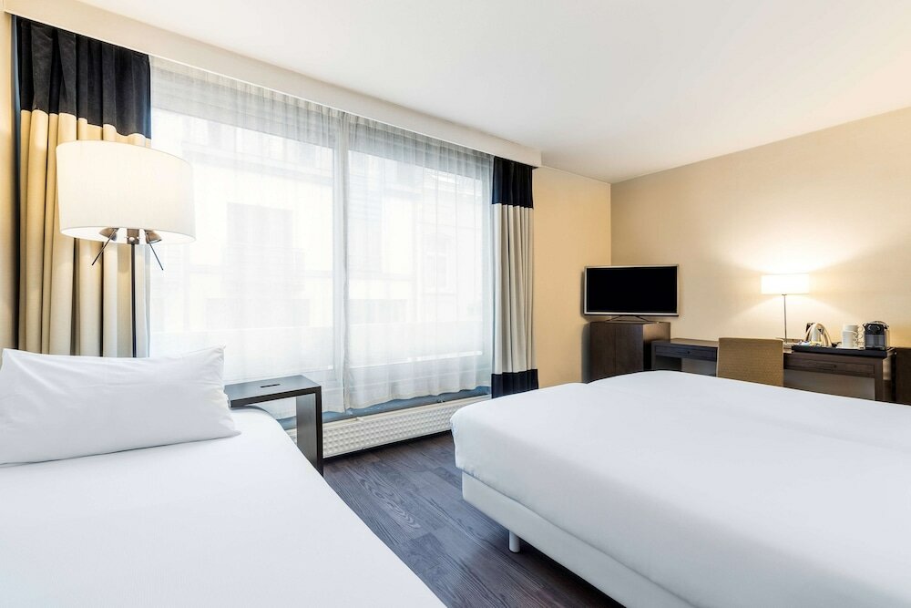 Фото Nh Brussels Stéphanie