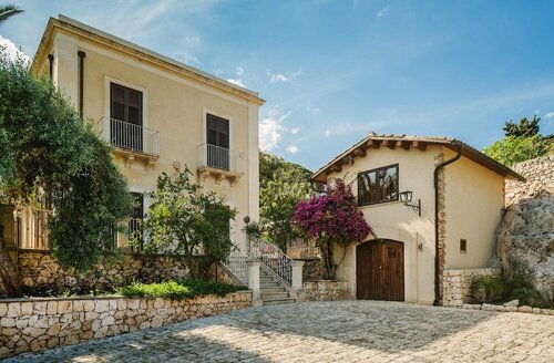 Внешний вид отеля Dimora Archimedea в Сиракузе, фото 1