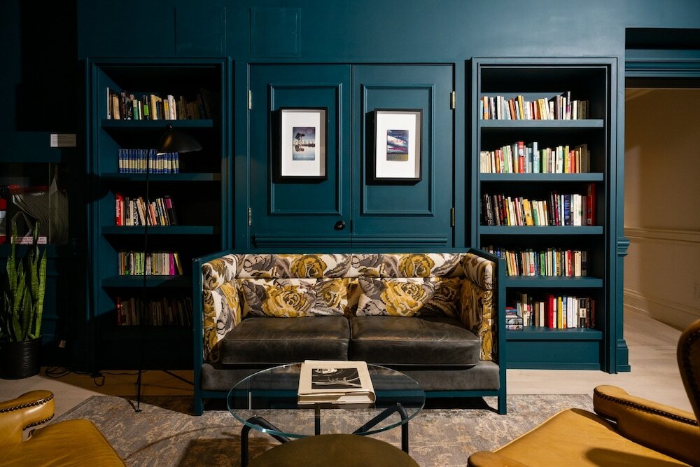 Фото Gladstone House