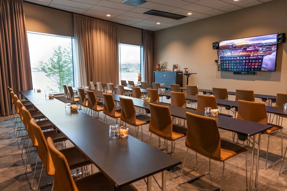 Фото Clarion Hotel The Pier