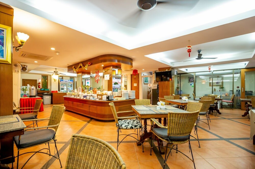 Фото Thipurai Beach Hotel