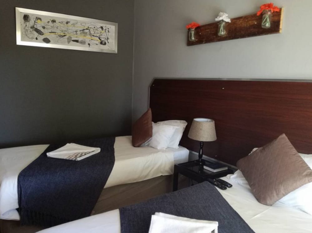 Фото 21 on Coetzee Guest House