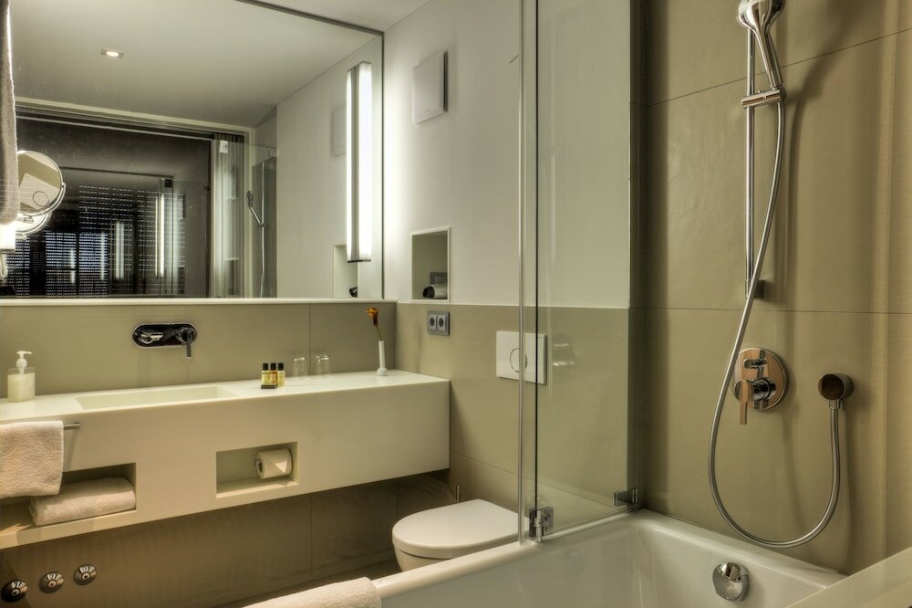 Фото Hotel zur Post Aschheim