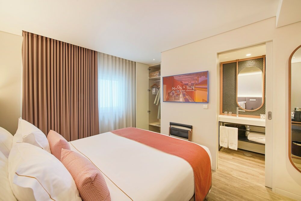 Фото Hotel Moon & Sun Braga