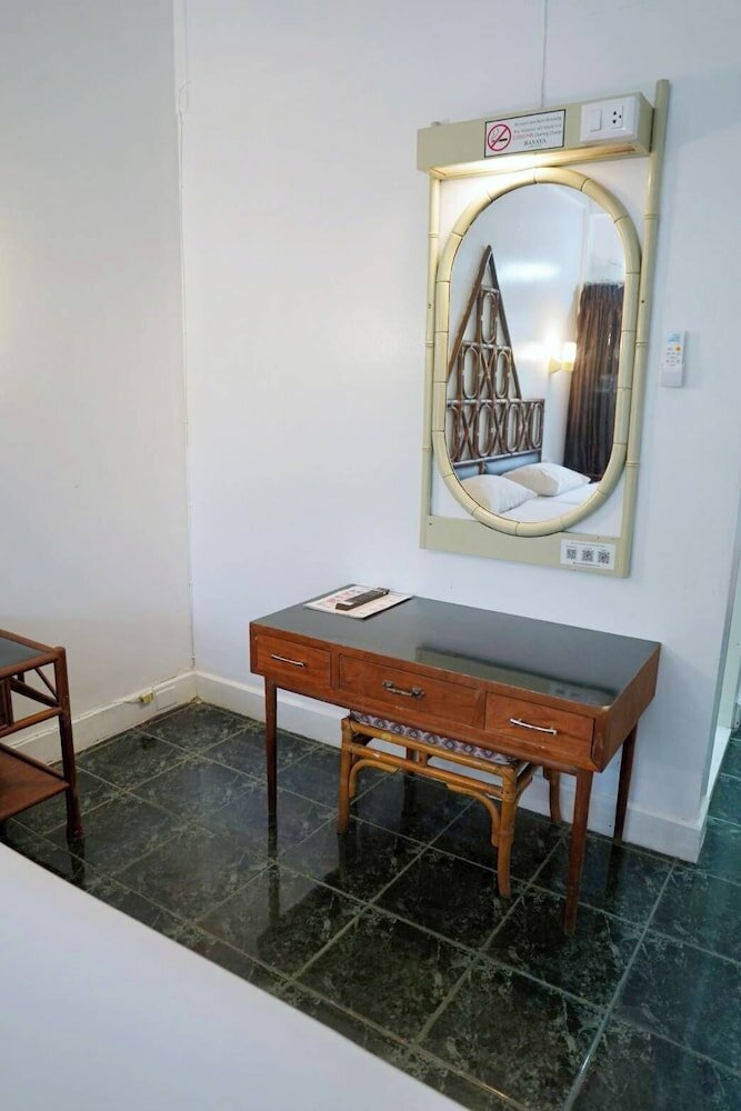 Фото Basaya Beach Hotel & Resort