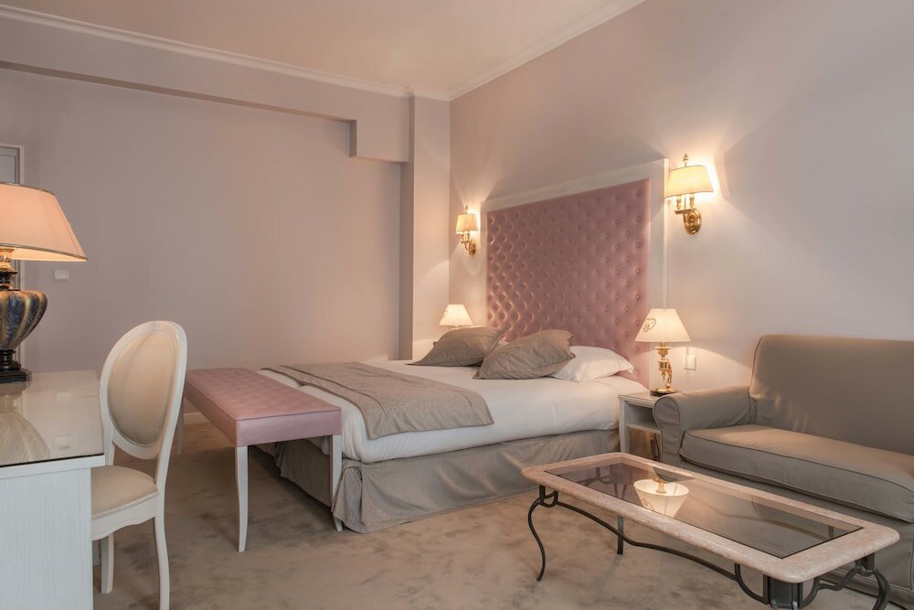 Фото Princesse Caroline