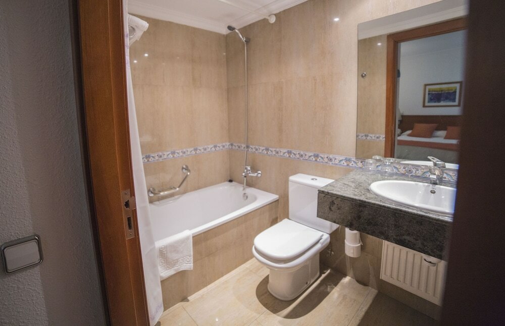 Фото Hotel Risech