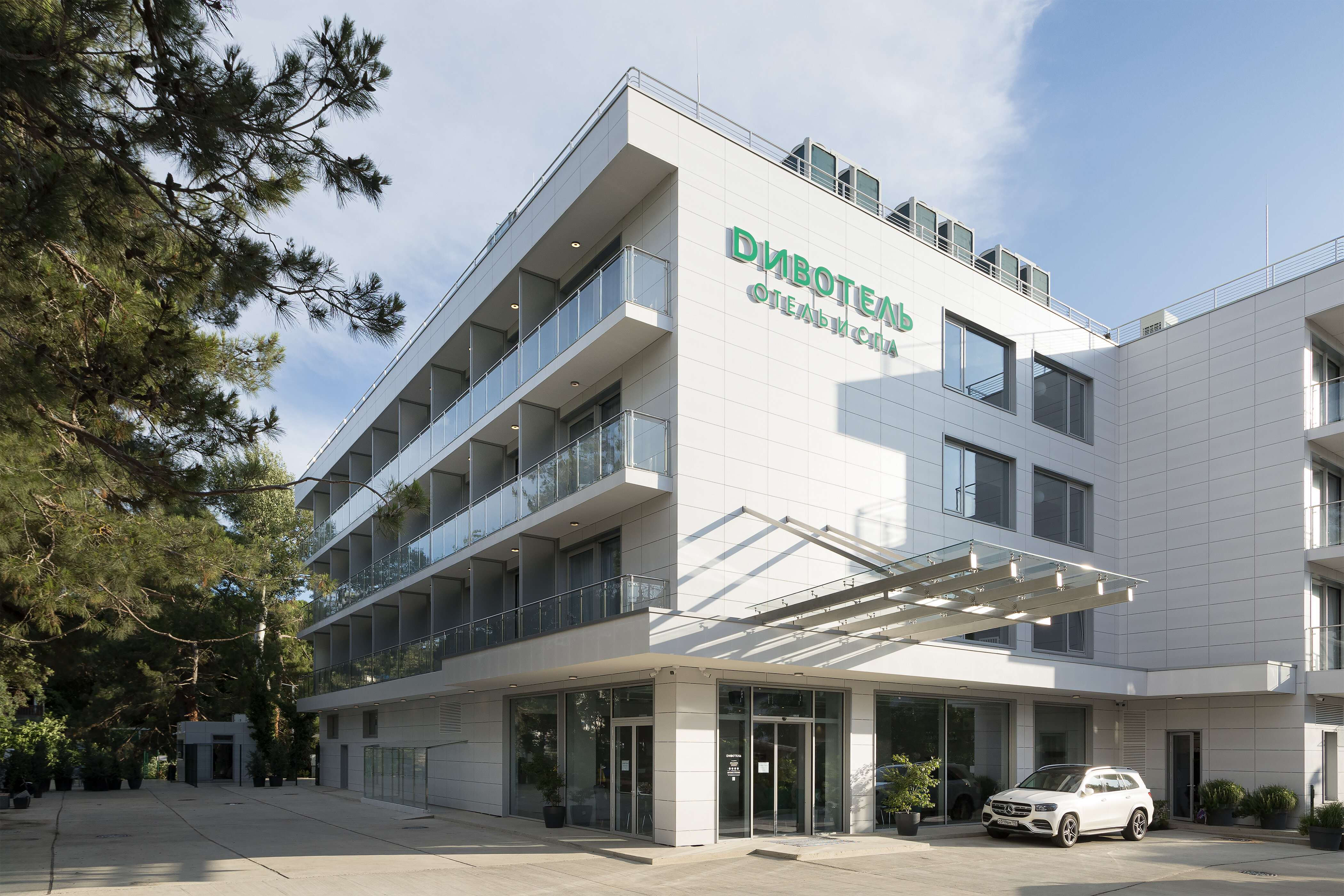 Фото отеля 2