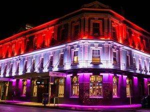 Гостиница The Cambridge Hotel