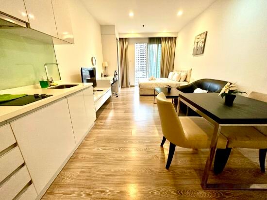 Apartments One Bukit Ceylon by Roomy, Kuala Lumpur, photo
