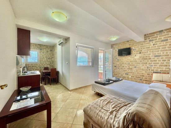 Фото Contessa Apartments