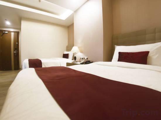 Фото Ironwood Hotel