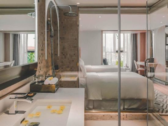 Фото Hanoi Le Jardin Hotel & Spa