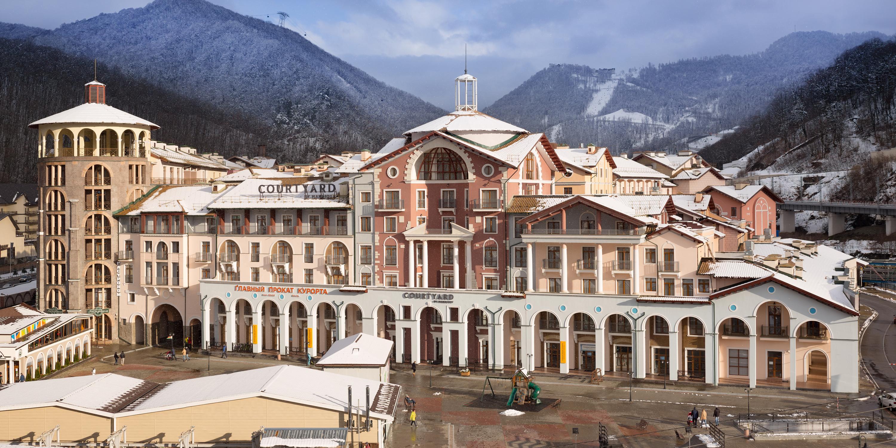 Фото Кортъярд Марриотт Сочи Красная Поляна