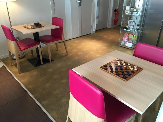 Фото B&b Hotel Marseille Centre La Timone