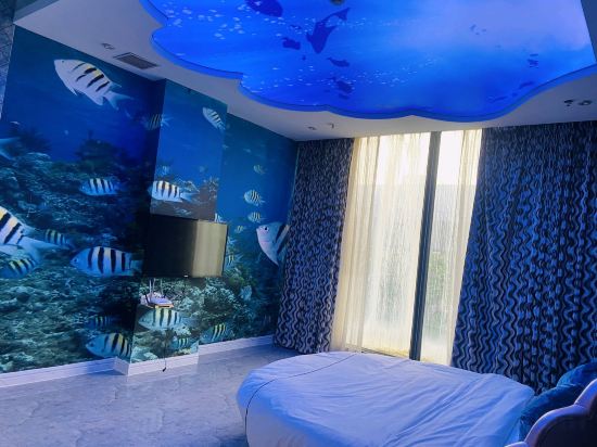 Фото Moon Theme Hotel