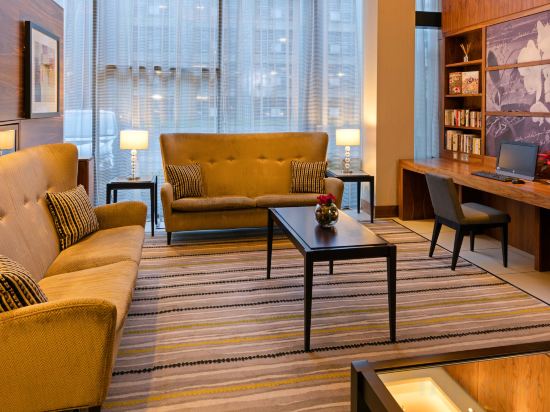 Фото Hampton by Hilton London Croydon