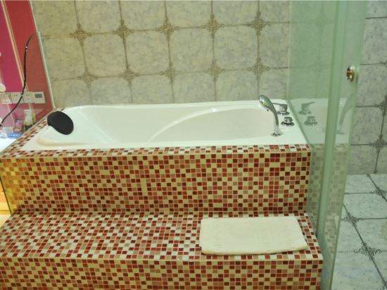 Фото Moon Theme Hotel