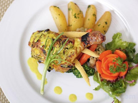 Фото The Tusita Hotel