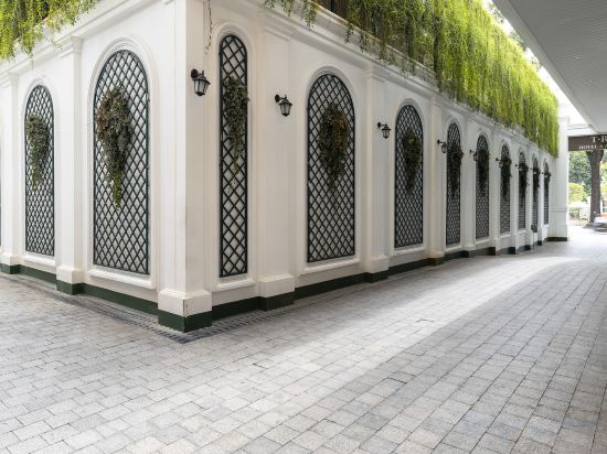 Фото T-Ritz Saigon Hotel & Apartment