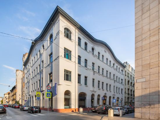 Фото отеля 2