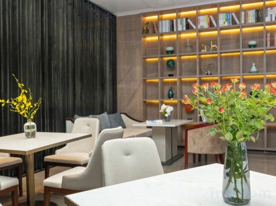 Фото 22682639028