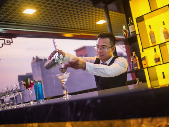 Фото Mk Premier Boutique Hotel