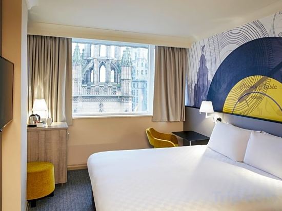 Фото Cornerstones Guest House